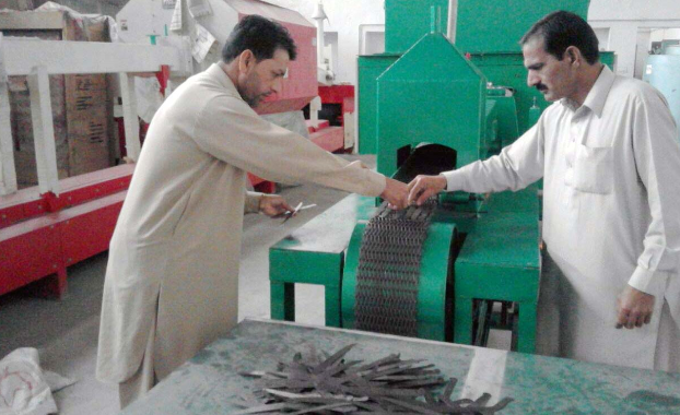 光亮退火爐不銹鋼管件表面黑點如何處理？(圖1)