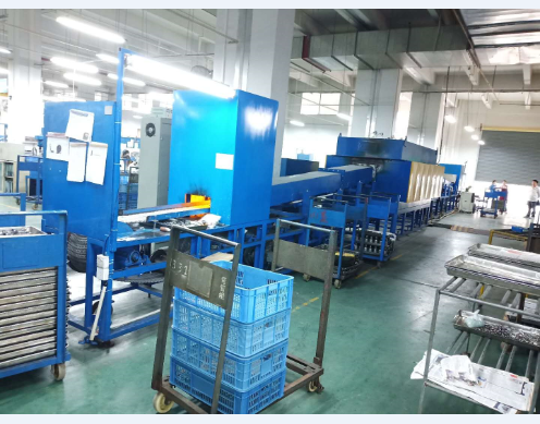 汽車配件光亮臺車式真空釬焊爐