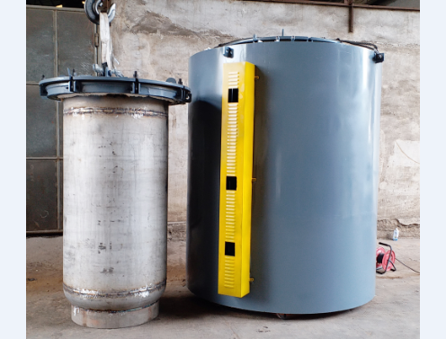 一種帶有廢氣處理機(jī)構(gòu)的井式滲碳爐