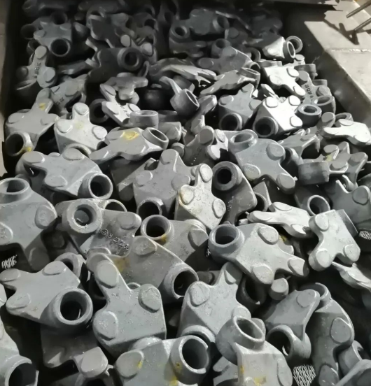 用網帶爐對45鋼左右球殼調質處理